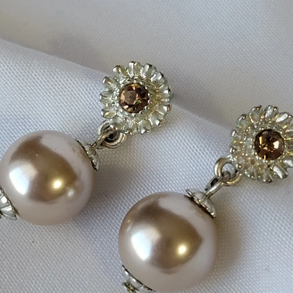 Champagne Faux Pearl and Rhinestone Sunflower Drop Earrings